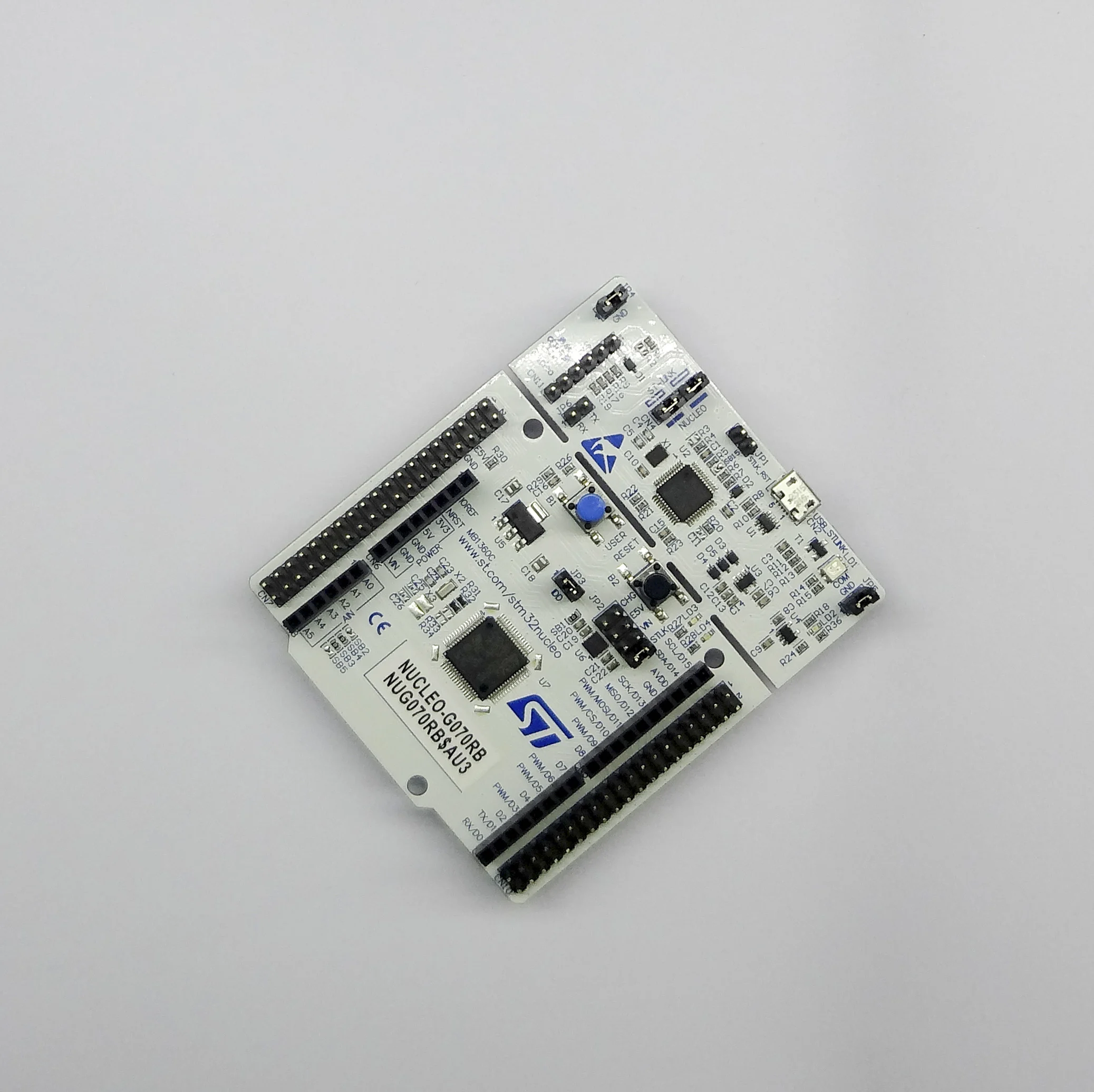 STMICROELECTRONICS NUCLEO-G070RB DEVELOPMENT BOARD, STM32 NUCLEO-64, ARDUINO UNO COMPATIBLE, ST-LINK DEBUGGER